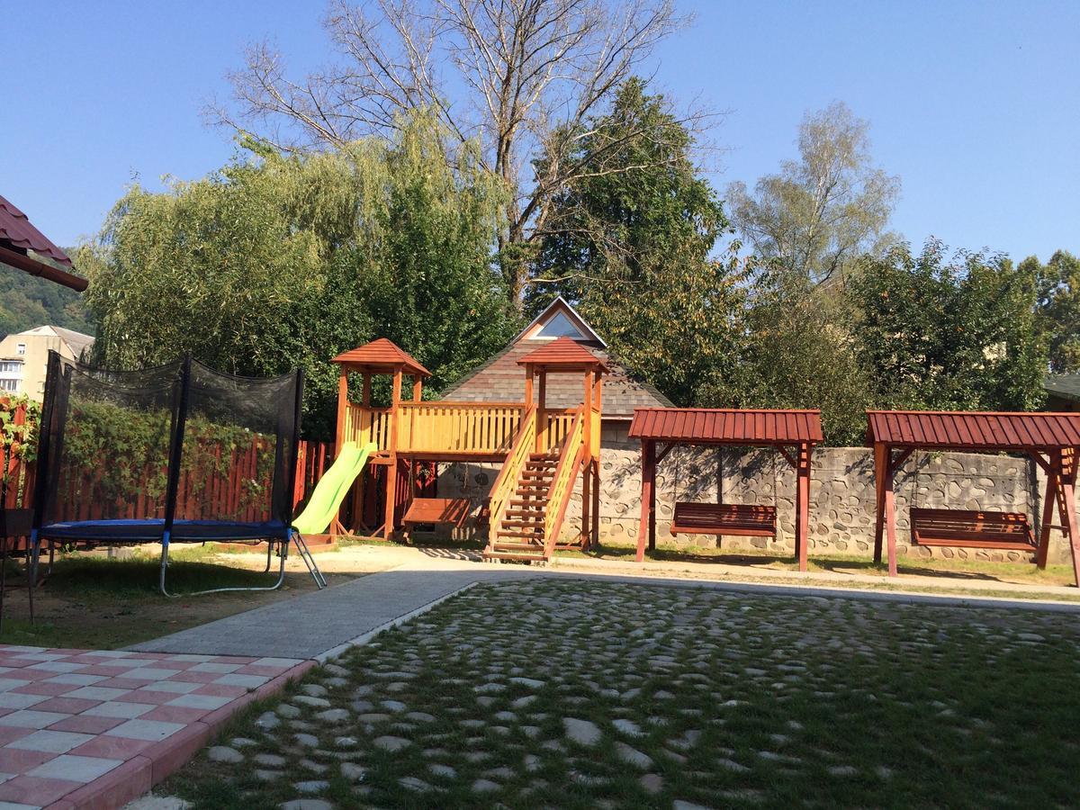 Dream Hostel Carpathians Рахов Экстерьер фото